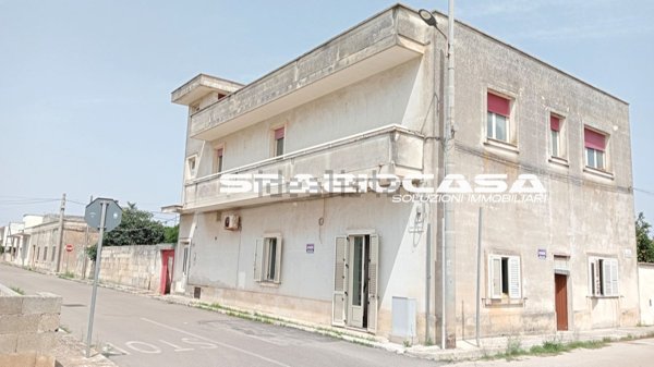 casa indipendente in vendita a Castrignano de' Greci