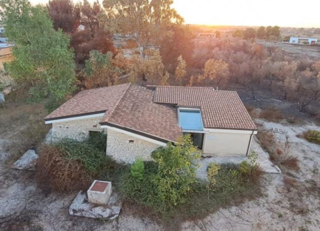 negozio in vendita a Castrignano de' Greci