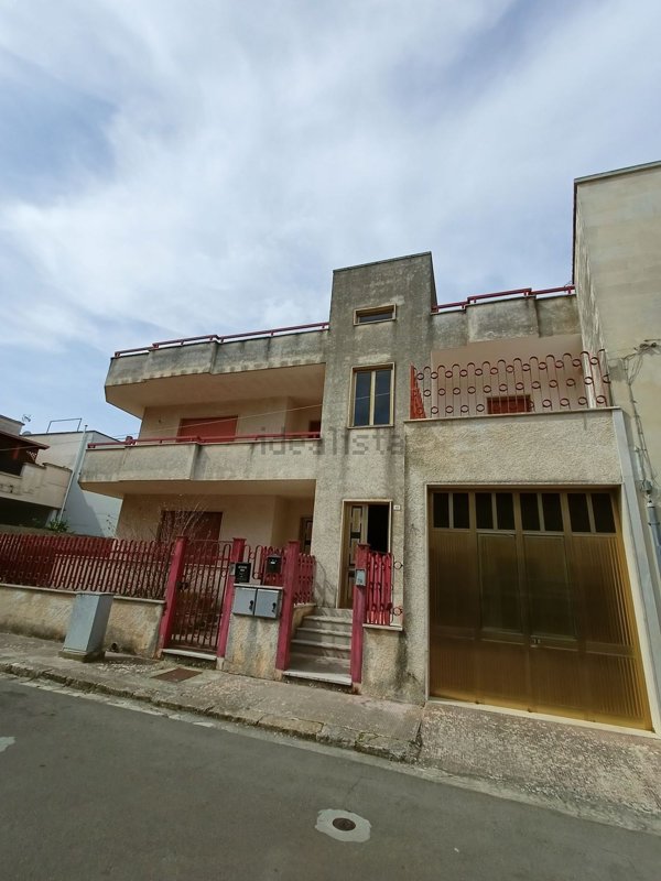 appartamento in vendita a Castrignano de' Greci