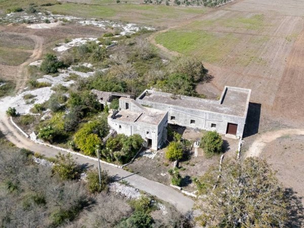 casale in vendita a Castrignano de' Greci