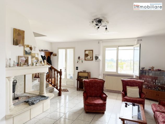 casa indipendente in vendita a Castrignano de' Greci