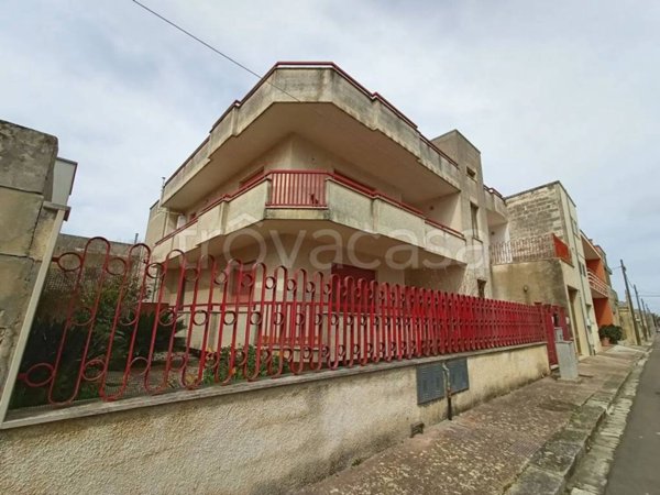 appartamento in vendita a Castrignano de' Greci