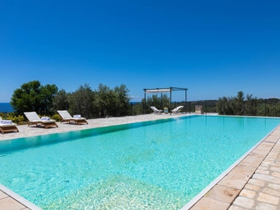 casa indipendente in vendita a Castrignano del Capo in zona Santa Maria di Leuca