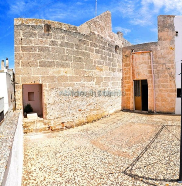 casa indipendente in vendita a Castrignano del Capo