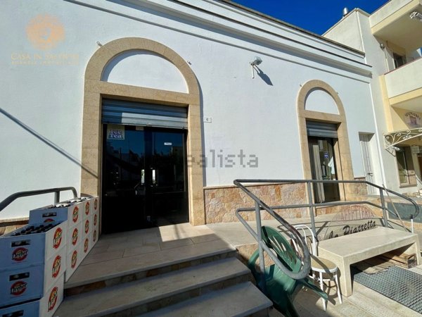 pentavano in vendita a Castrignano del Capo in zona Giuliano di Lecce