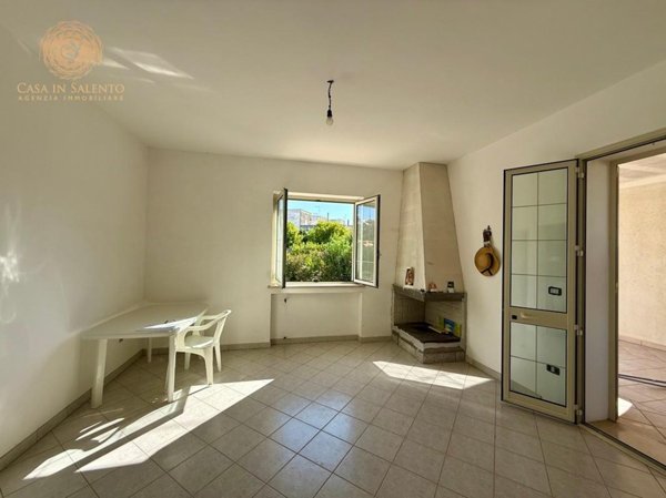 casa indipendente in vendita a Castrignano del Capo in zona Santa Maria di Leuca