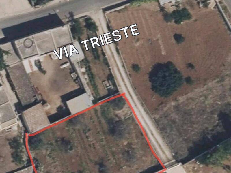 terreno edificabile a Castrignano del Capo in zona Santa Maria di Leuca