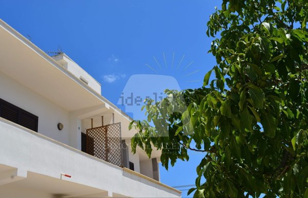 casa indipendente in vendita a Castrignano del Capo in zona Santa Maria di Leuca
