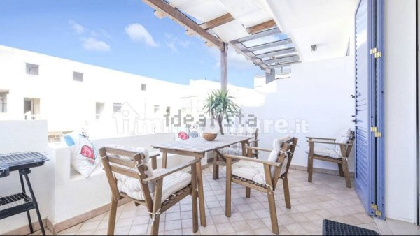 casa indipendente in vendita a Castrignano del Capo