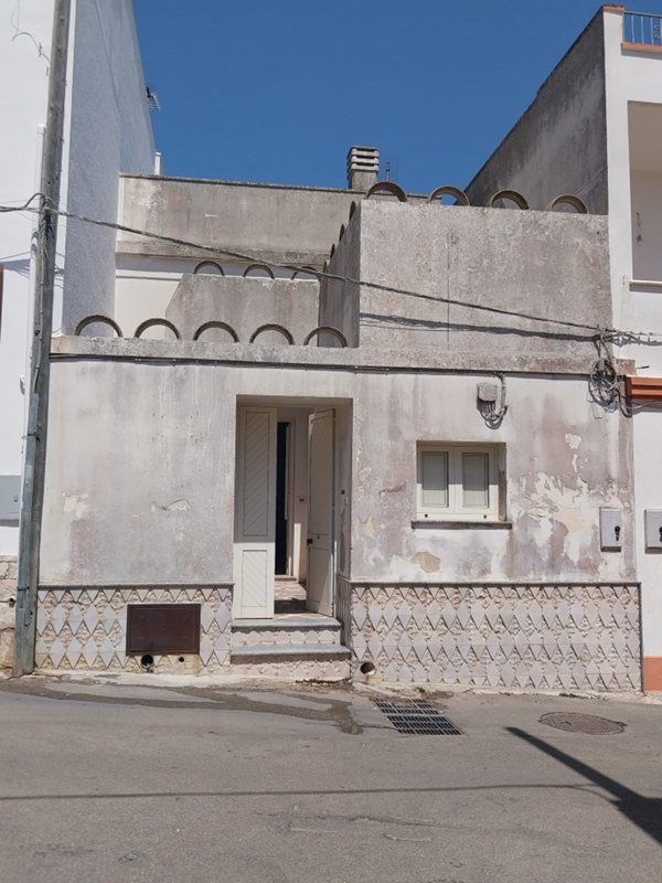 appartamento in vendita a Castrignano del Capo in zona Santa Maria di Leuca