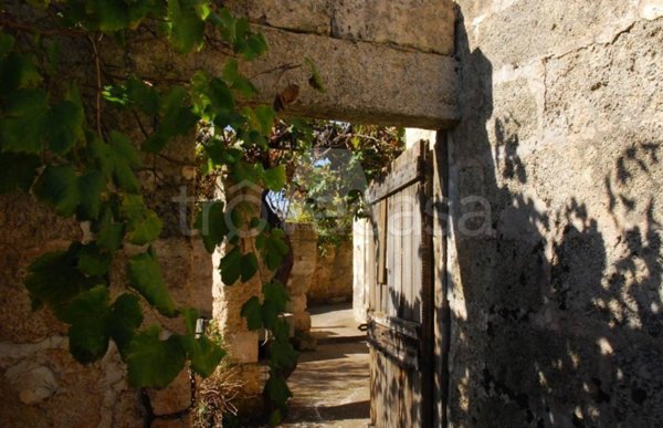 casa indipendente in vendita a Castrignano del Capo