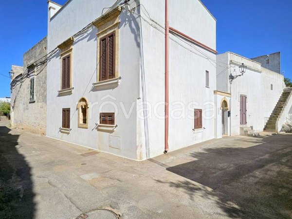 appartamento in vendita a Castrignano del Capo in zona Santa Maria di Leuca