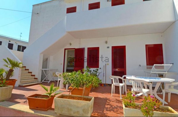 appartamento in vendita a Castrignano del Capo in zona Santa Maria di Leuca