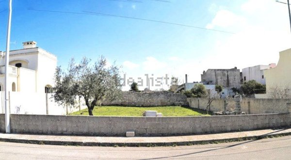 villa in vendita a Castrignano del Capo in zona Giuliano di Lecce