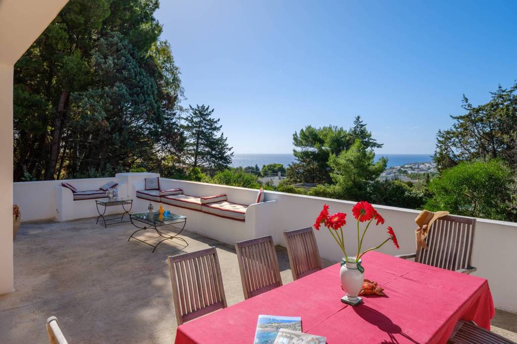 casa indipendente in vendita a Castrignano del Capo in zona Santa Maria di Leuca