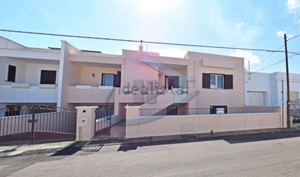 casa indipendente in vendita a Castrignano del Capo