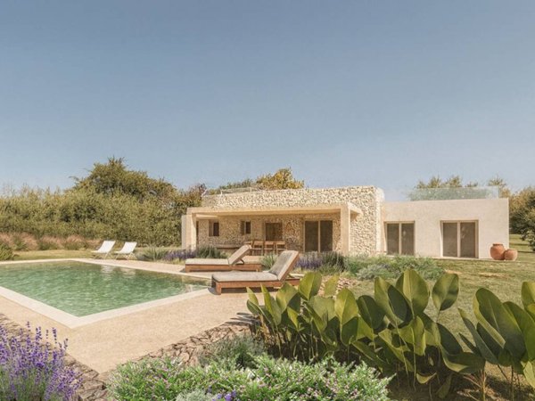 casa indipendente in vendita a Castrignano del Capo in zona Santa Maria di Leuca