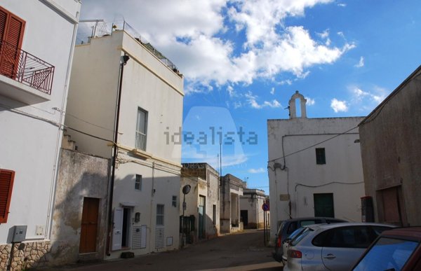 casa indipendente in vendita a Castrignano del Capo in zona Salignano