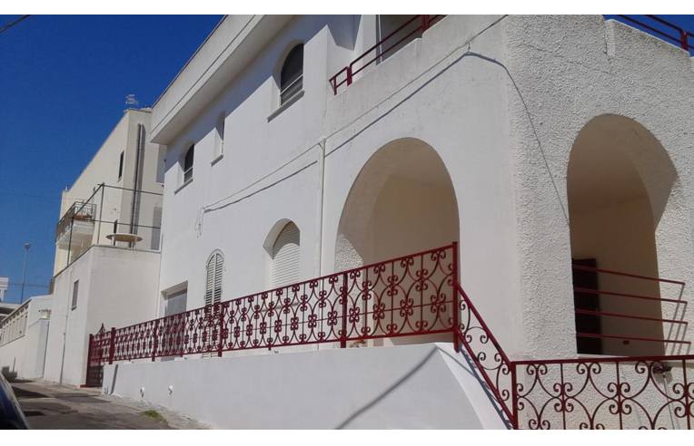 casa indipendente in vendita a Castrignano del Capo in zona Santa Maria di Leuca