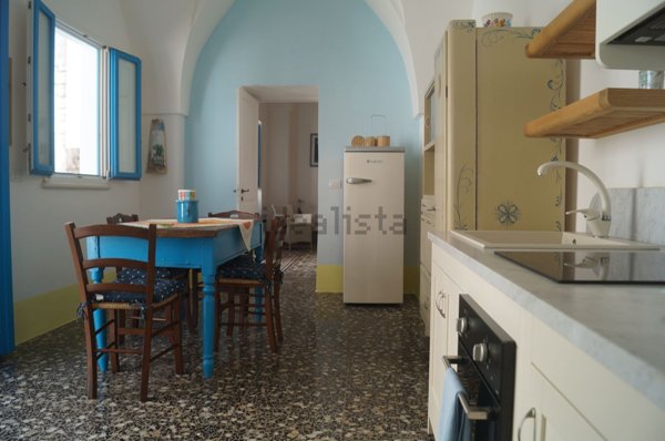 appartamento in vendita a Castrignano del Capo in zona Santa Maria di Leuca