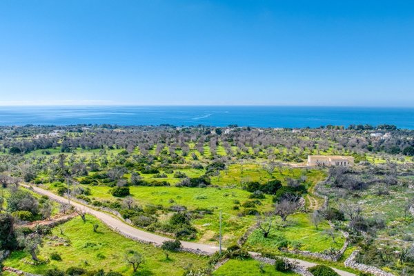casa indipendente in vendita a Castrignano del Capo in zona Santa Maria di Leuca