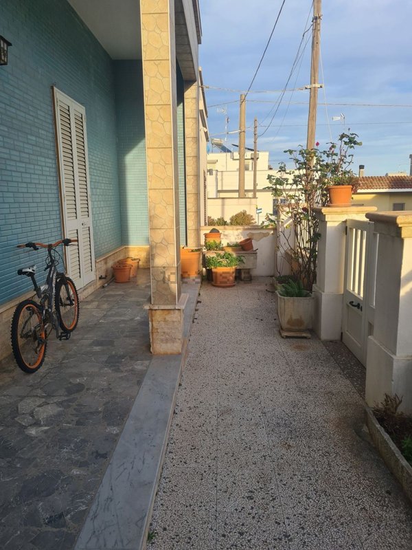 appartamento in vendita a Castrignano del Capo in zona Santa Maria di Leuca