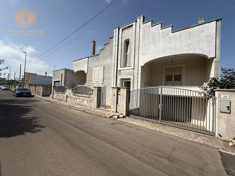 casa indipendente in vendita a Castrignano del Capo in zona Santa Maria di Leuca