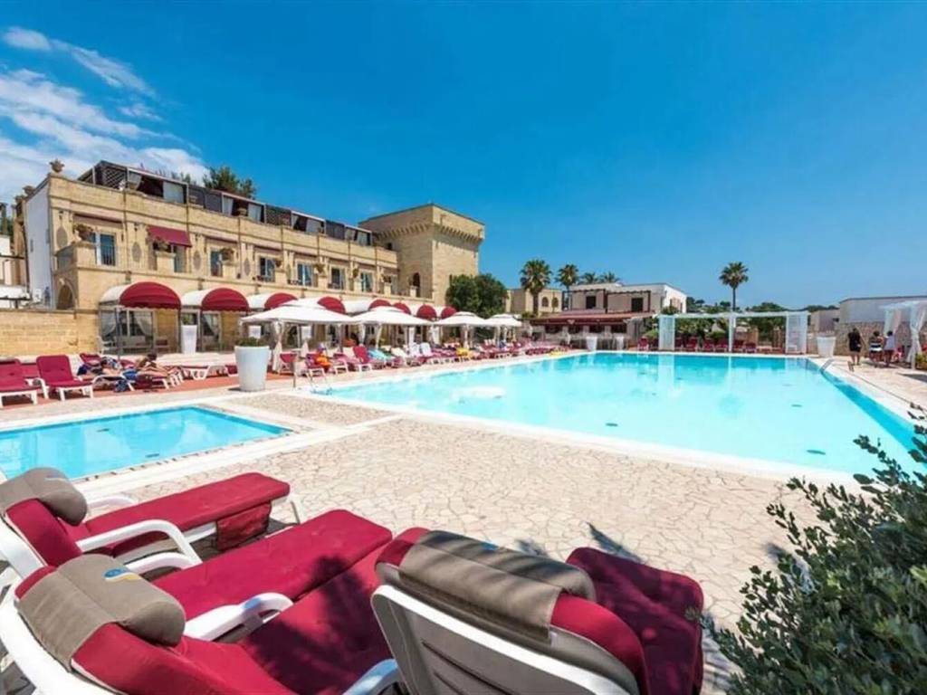 casa indipendente in vendita a Castrignano del Capo in zona Santa Maria di Leuca