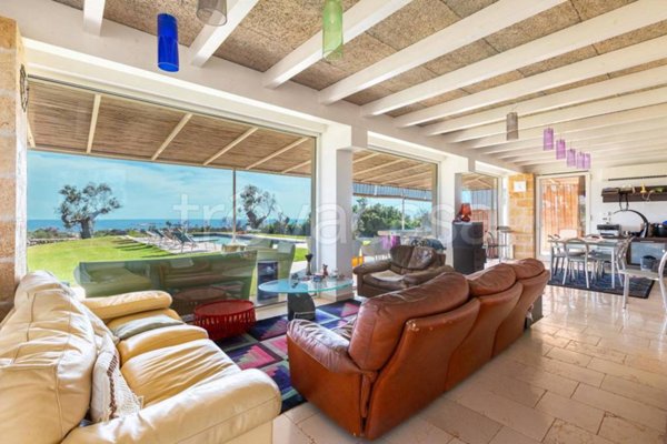 casa indipendente in vendita a Castrignano del Capo