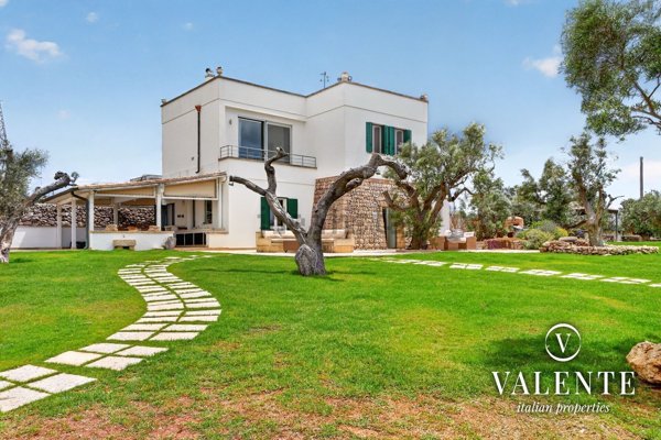 casa indipendente in vendita a Castrignano del Capo