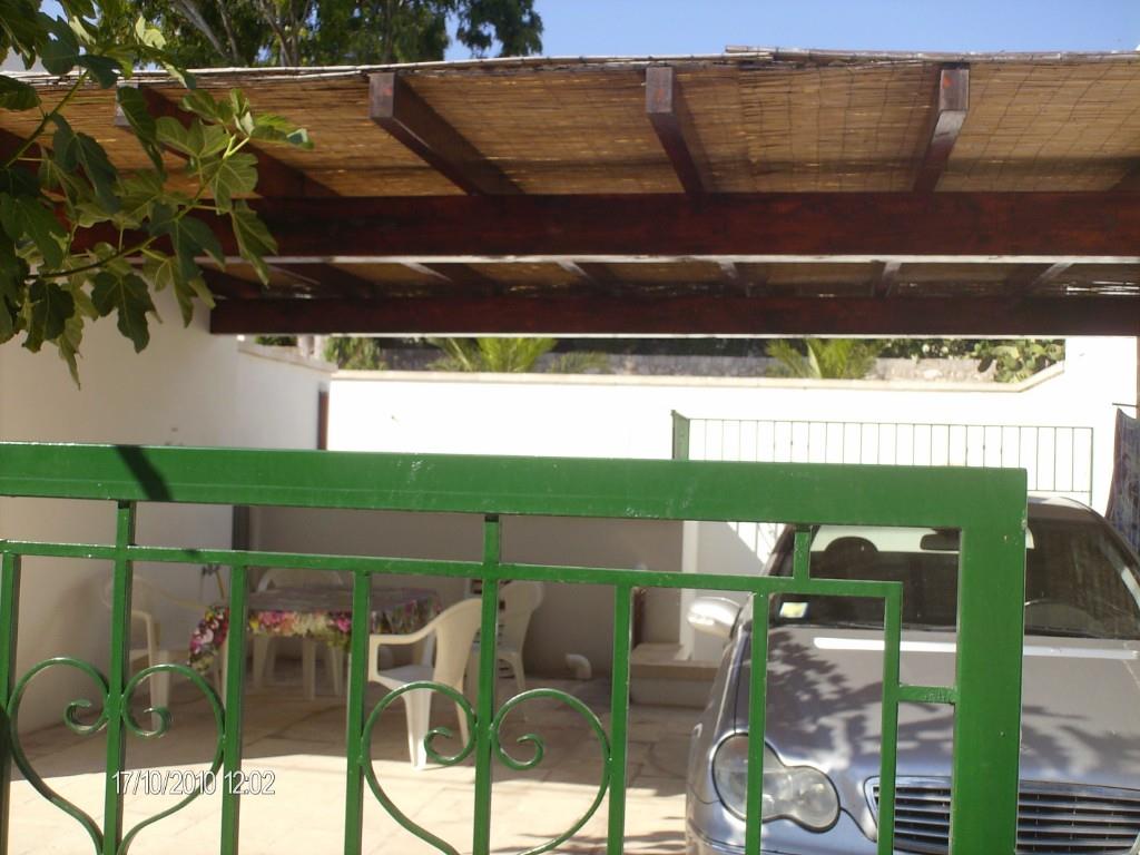 casa indipendente in vendita a Castrignano del Capo
