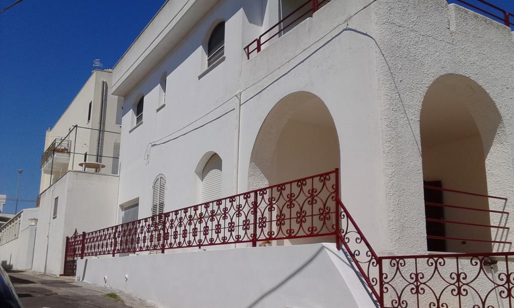 casa indipendente in vendita a Castrignano del Capo