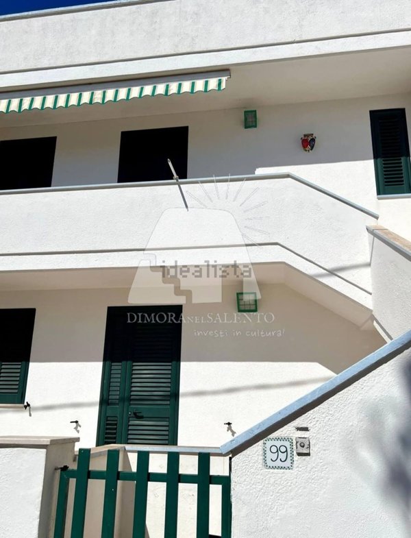 casa indipendente in vendita a Castrignano del Capo in zona Santa Maria di Leuca