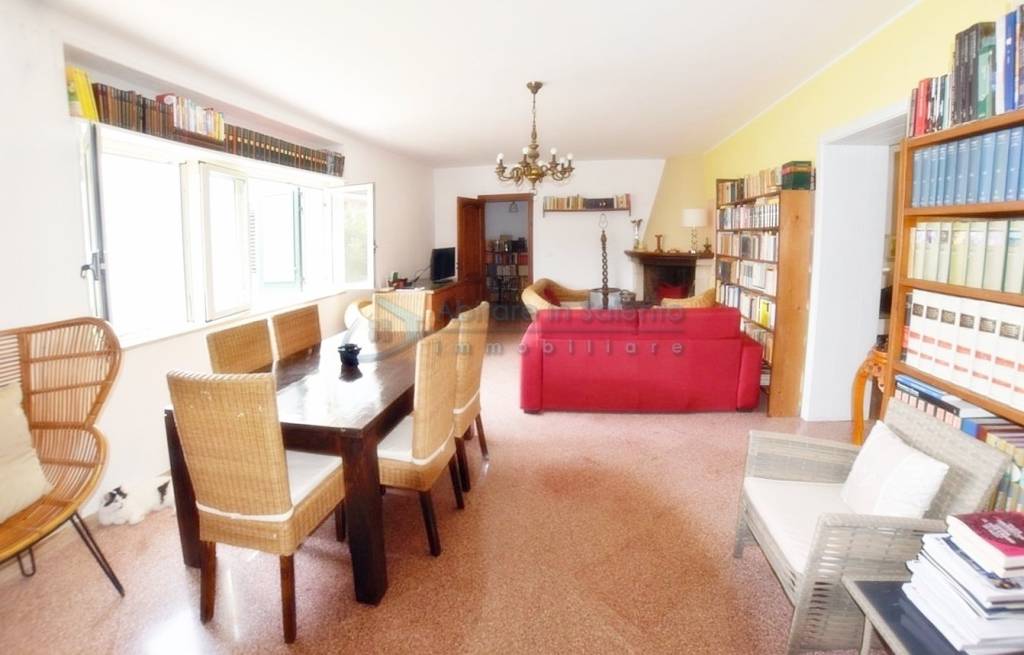 casa indipendente in vendita a Castrignano del Capo in zona Santa Maria di Leuca