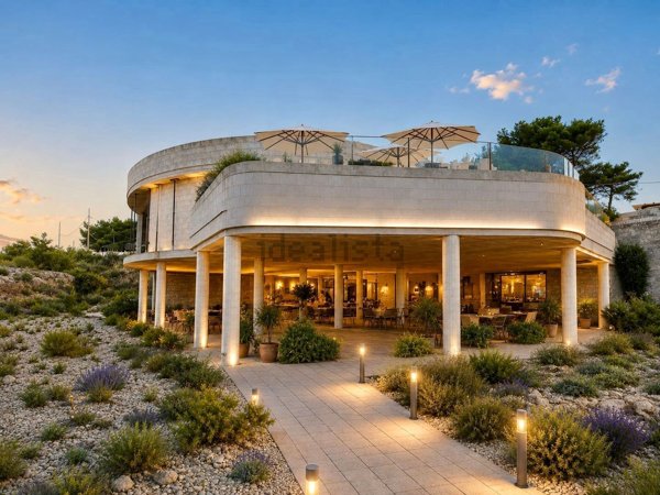 casale in vendita a Castrignano del Capo in zona Santa Maria di Leuca