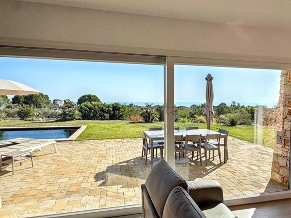 casa indipendente in vendita a Castrignano del Capo