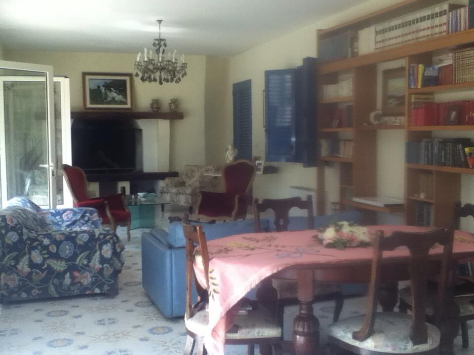 casa indipendente in vendita a Castrignano del Capo in zona Santa Maria di Leuca