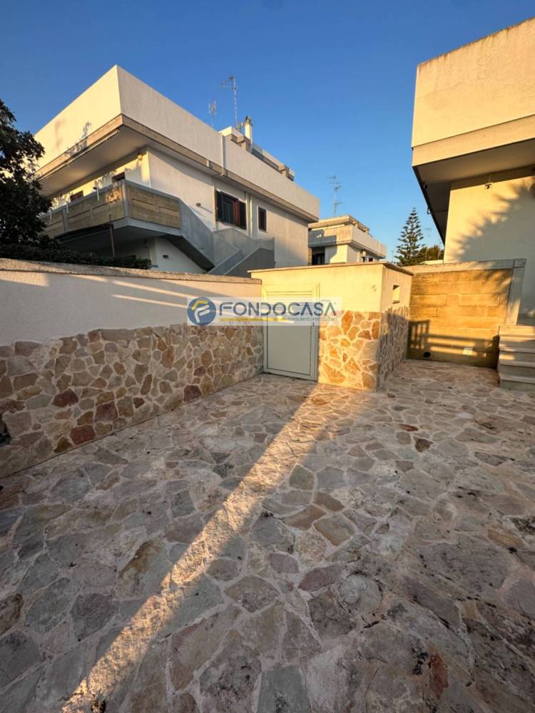 casa indipendente in vendita a Cavallino