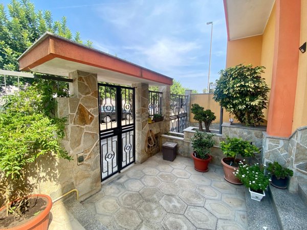 casa indipendente in vendita a Cavallino