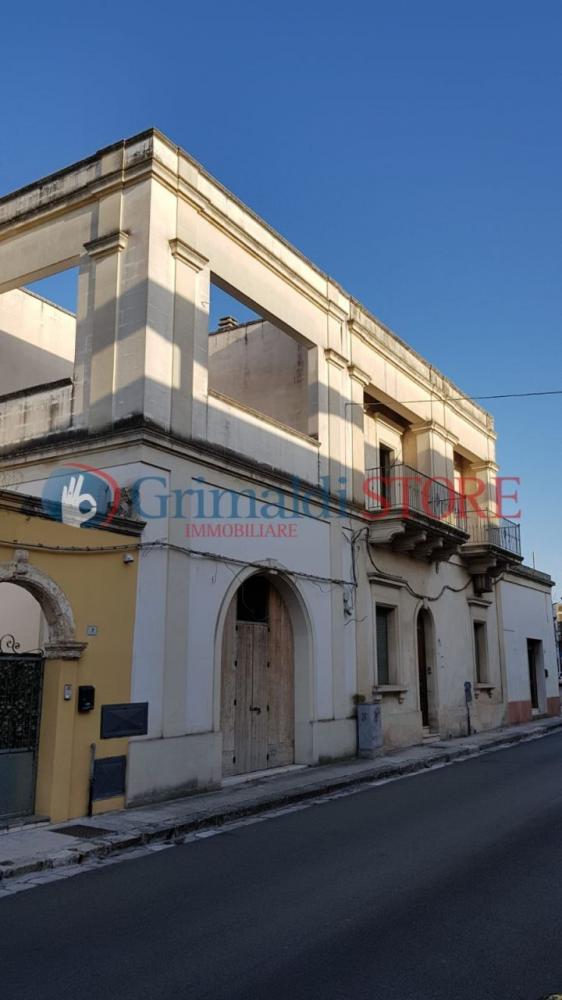 casa indipendente in vendita a Cavallino