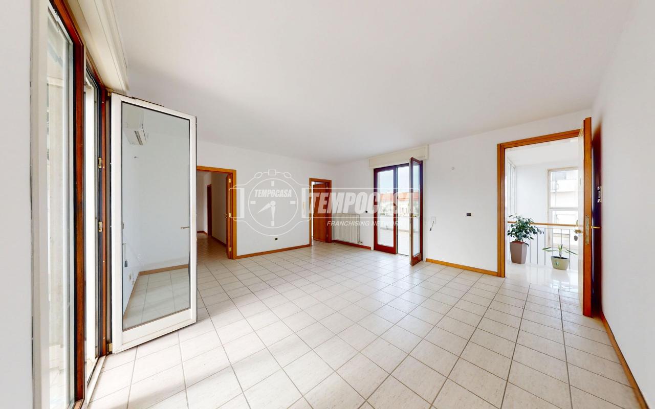 casa indipendente in vendita a Cavallino