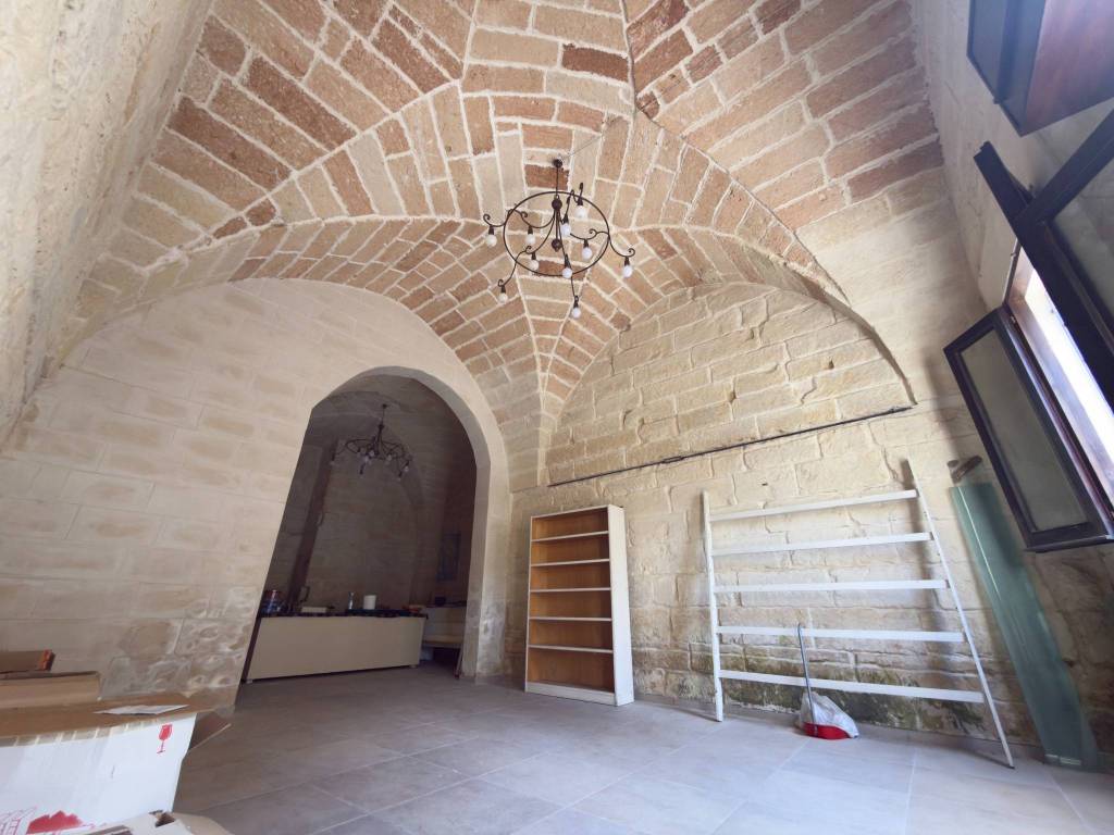 negozio in vendita a Cavallino