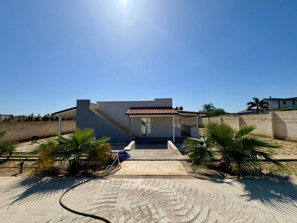 casa indipendente in vendita a Cavallino