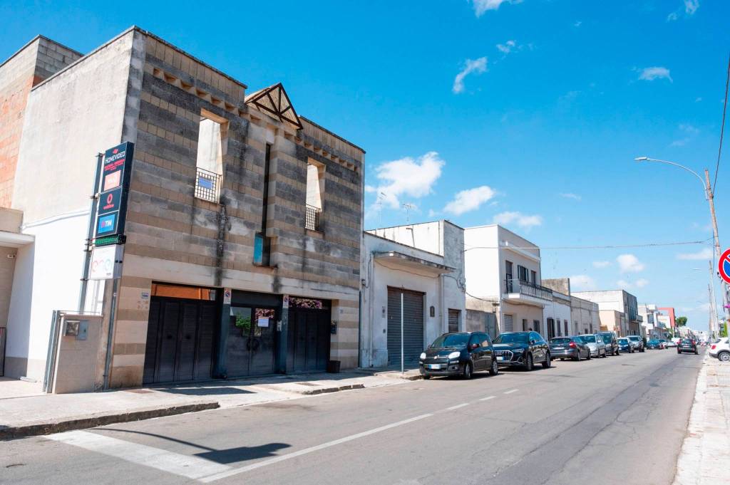 casa indipendente in vendita a Cavallino