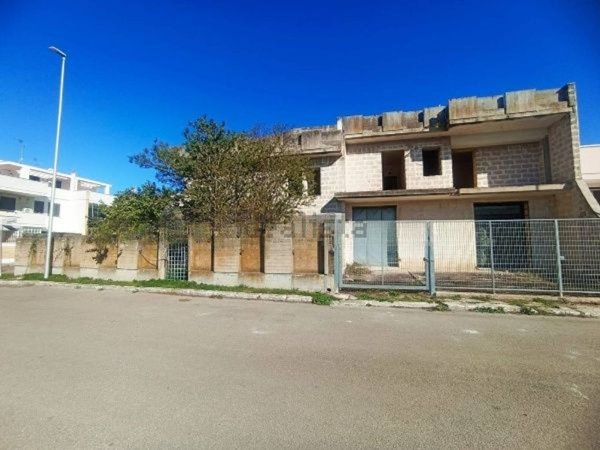 casa indipendente in vendita a Cavallino