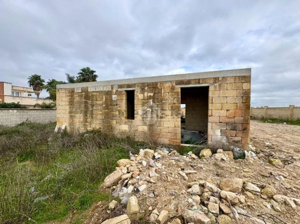 casa indipendente in vendita a Cavallino