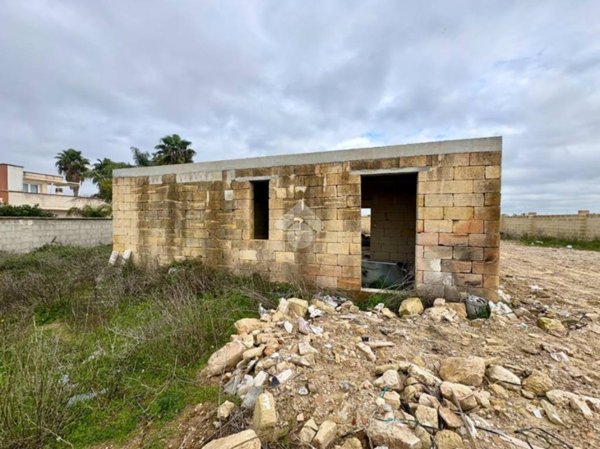 casa indipendente in vendita a Cavallino