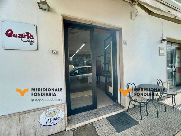 negozio in vendita a Cavallino