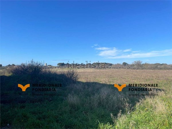 terreno edificabile in vendita a Cavallino