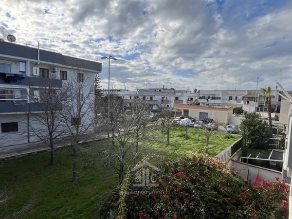 casa indipendente in vendita a Cavallino